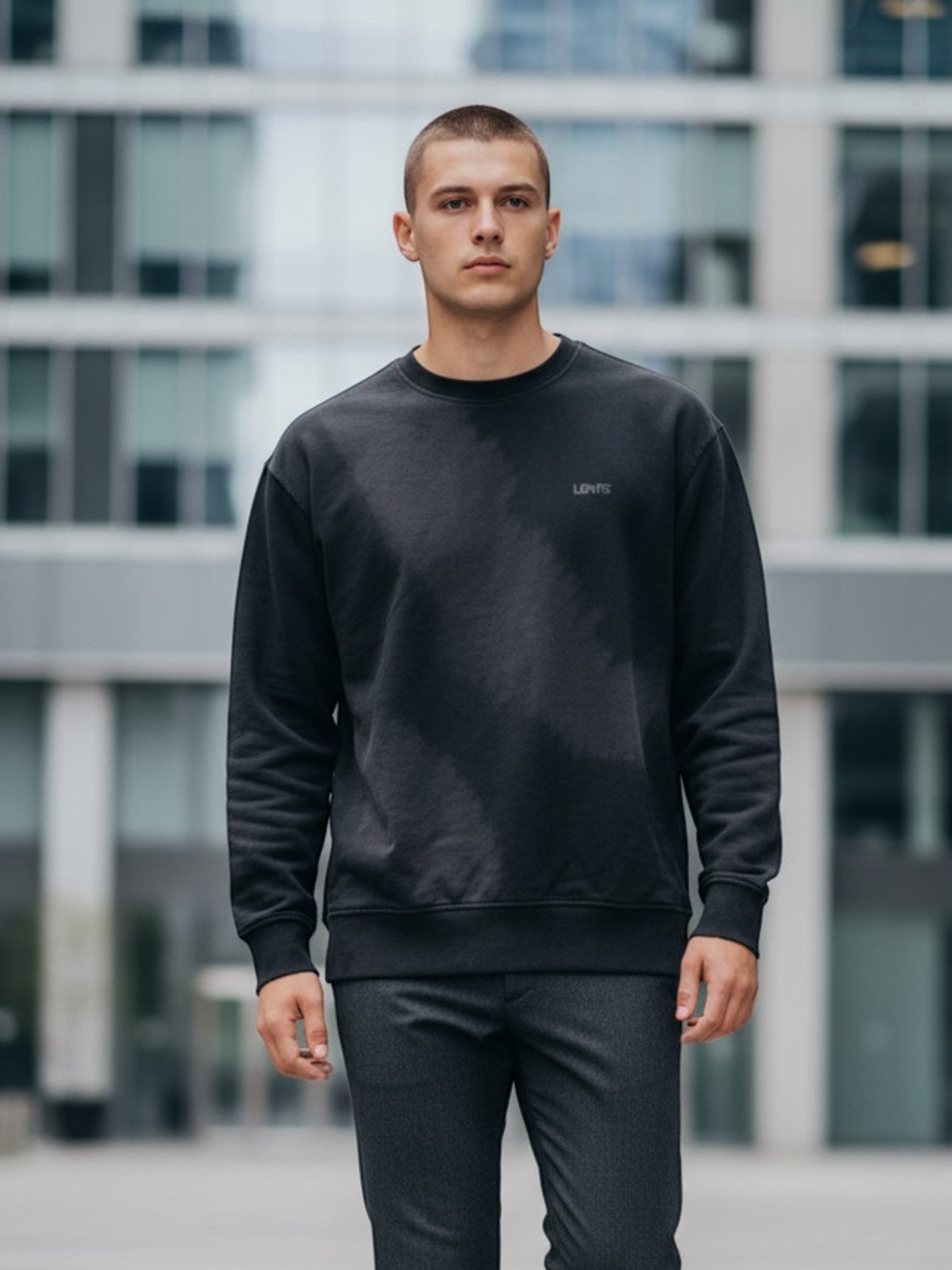 Levi's Men's Charcoal Black Crewneck Sweatshirt (003)